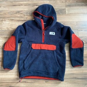North Face Quarter Zip
